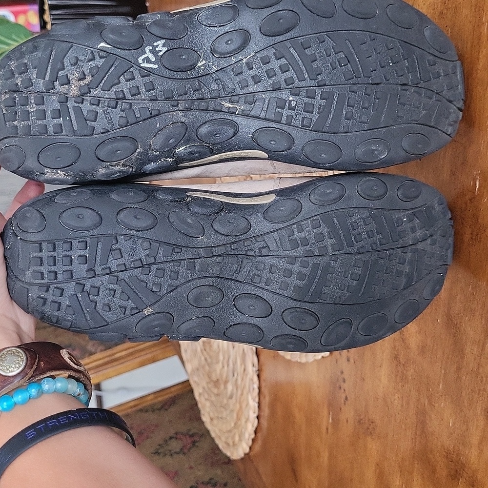 Mens Merrells - Picture 5 of 8
